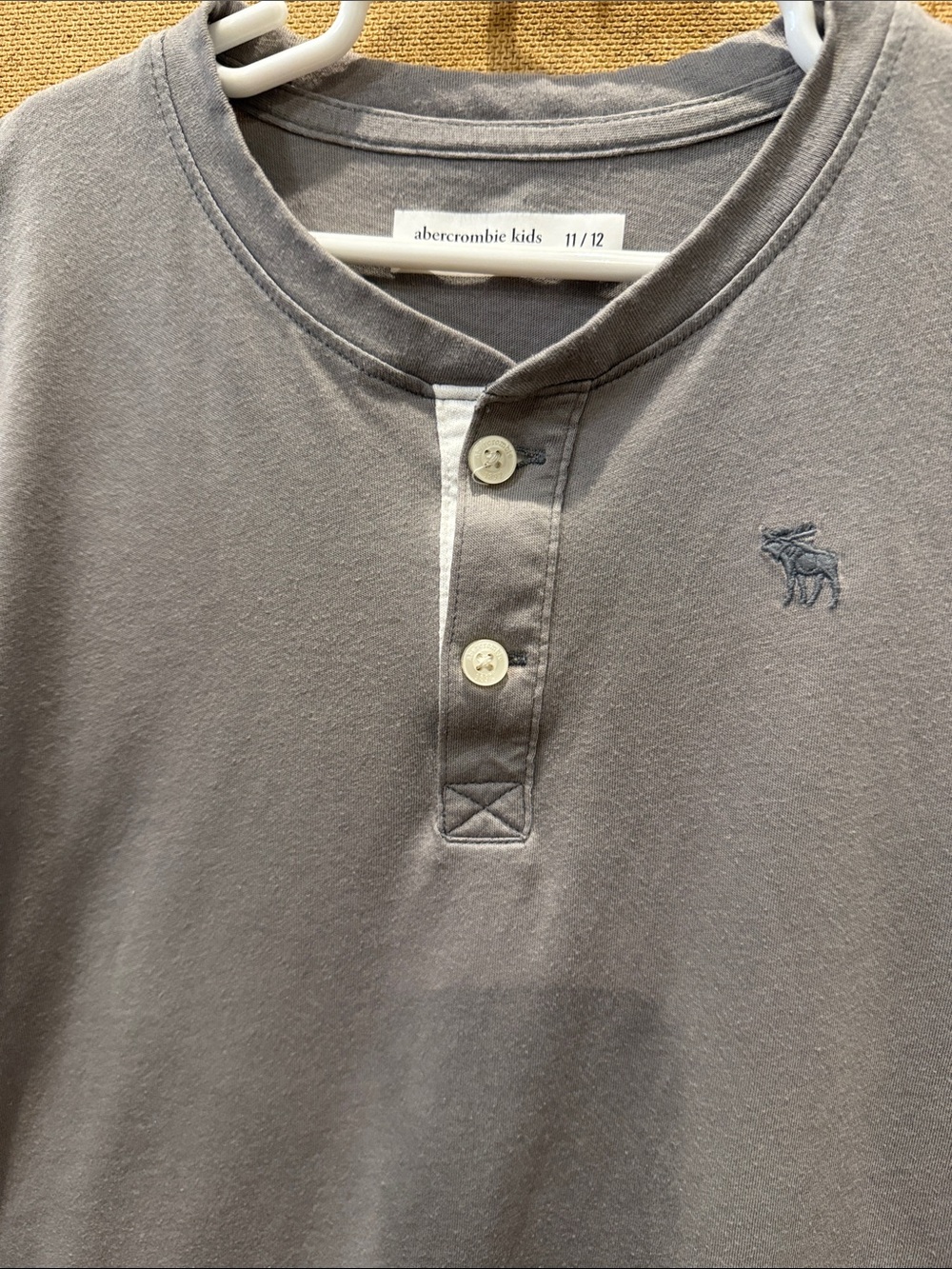 abercrombie kids Gray Henley Tee relaxed fit with Embroidered Moose
